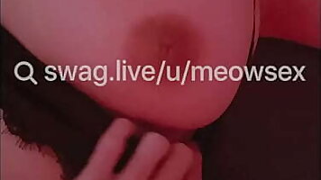 無套性感巨乳繼女 swag.live/u/meowsex