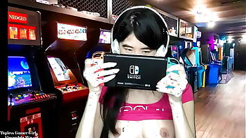 Chinese gamer girl goes topless